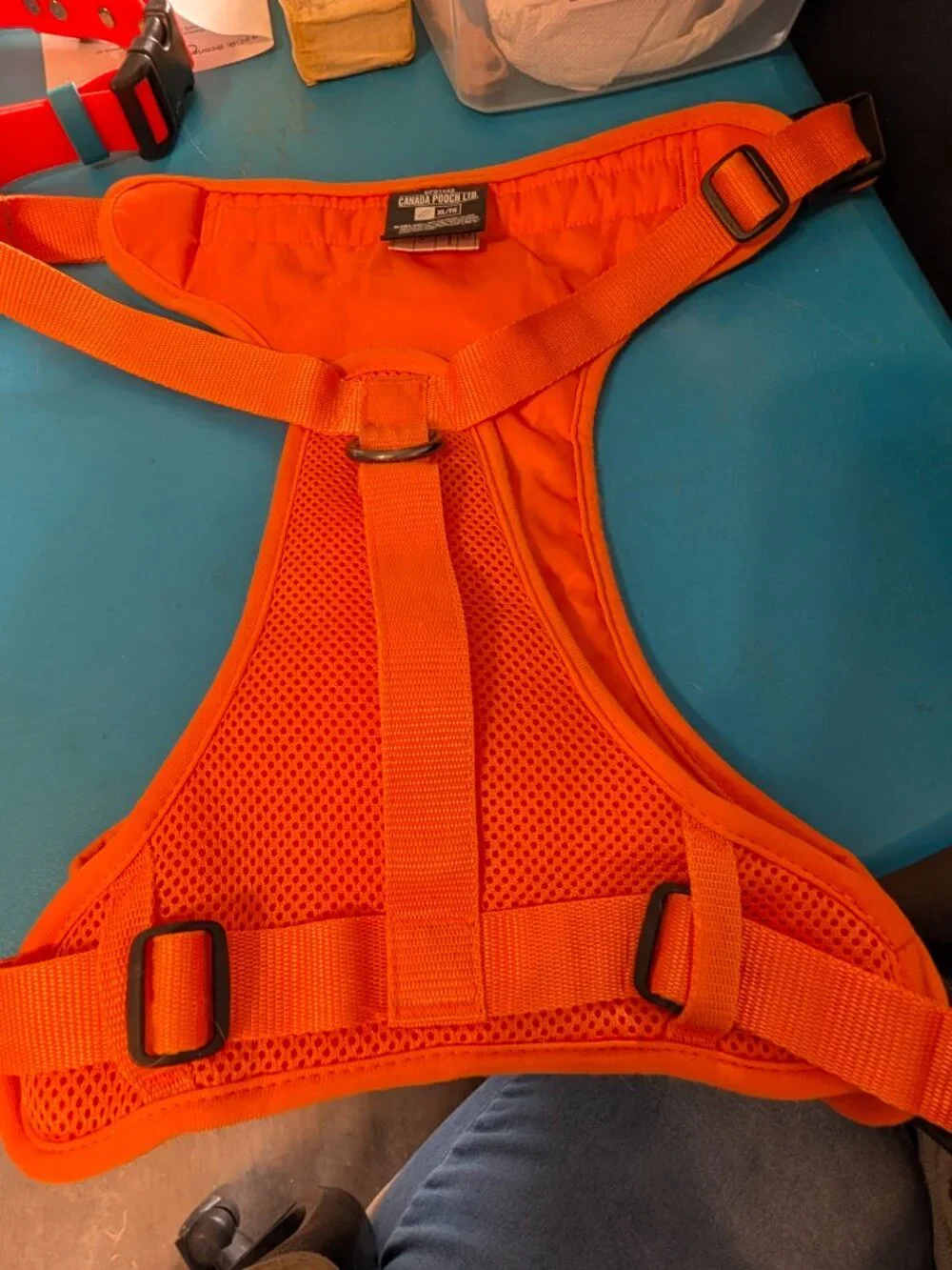 Canada Pooch Ltd harness has