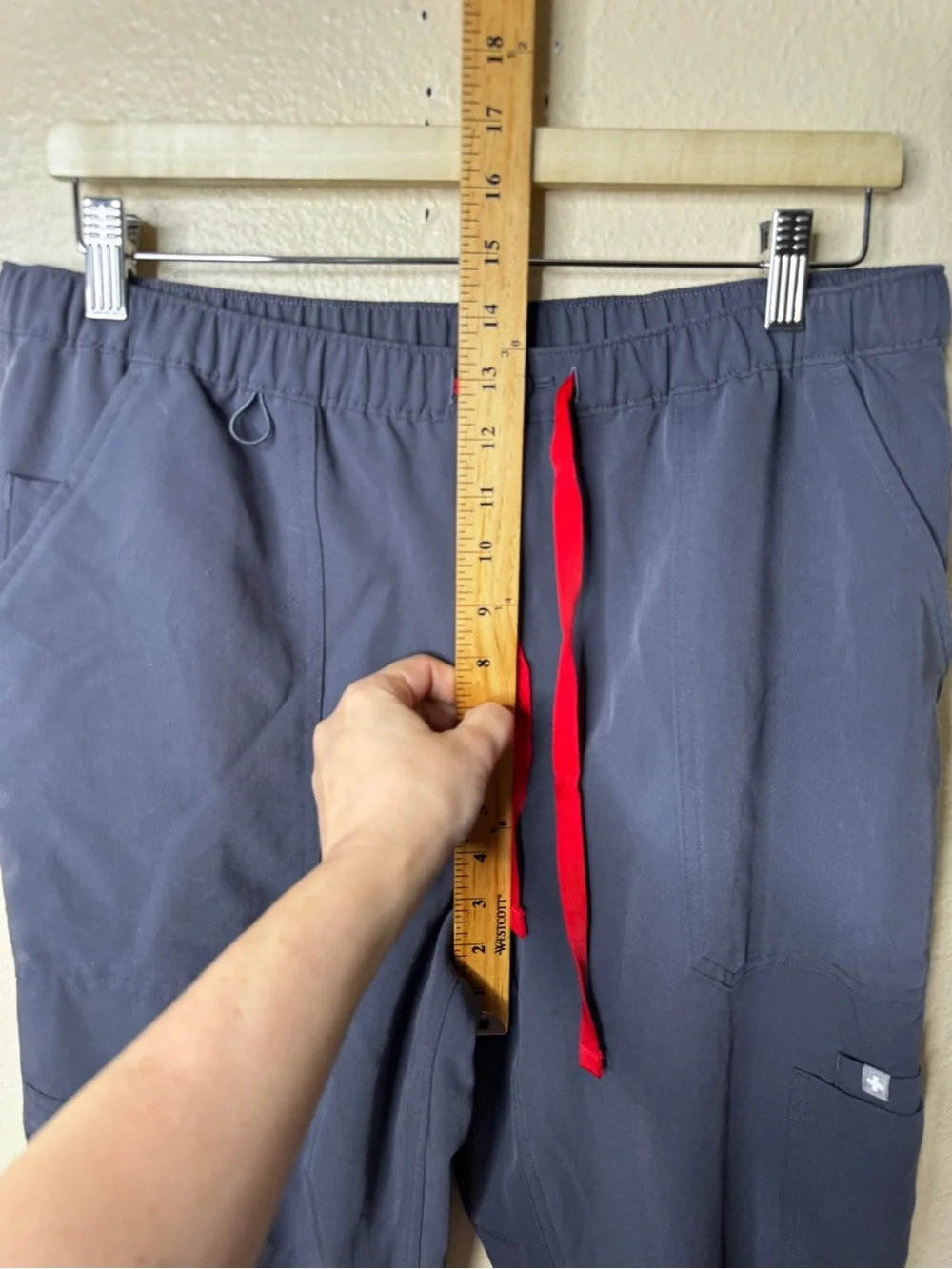Figs stylish cargo