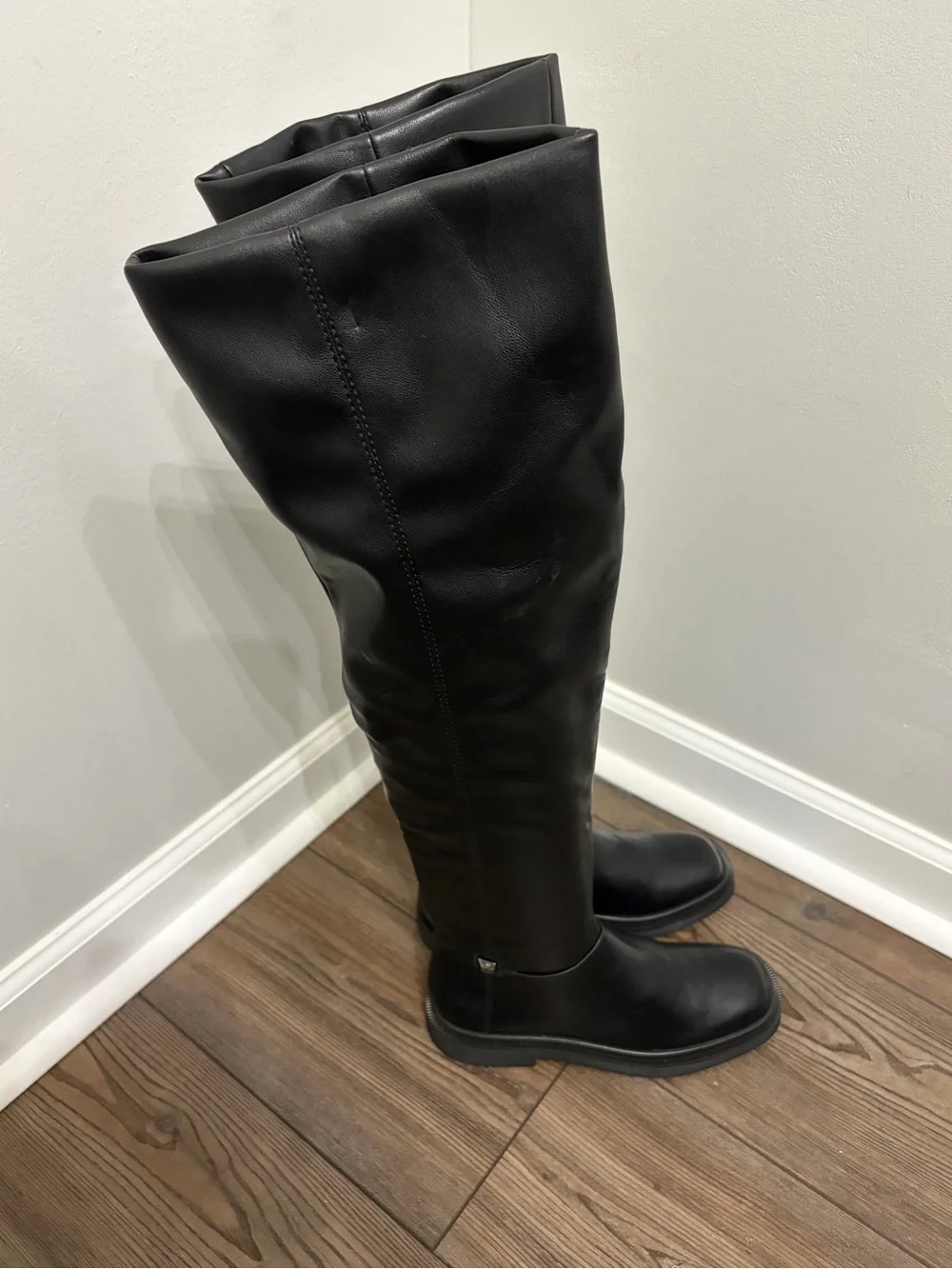 Franco Sarto sleek over