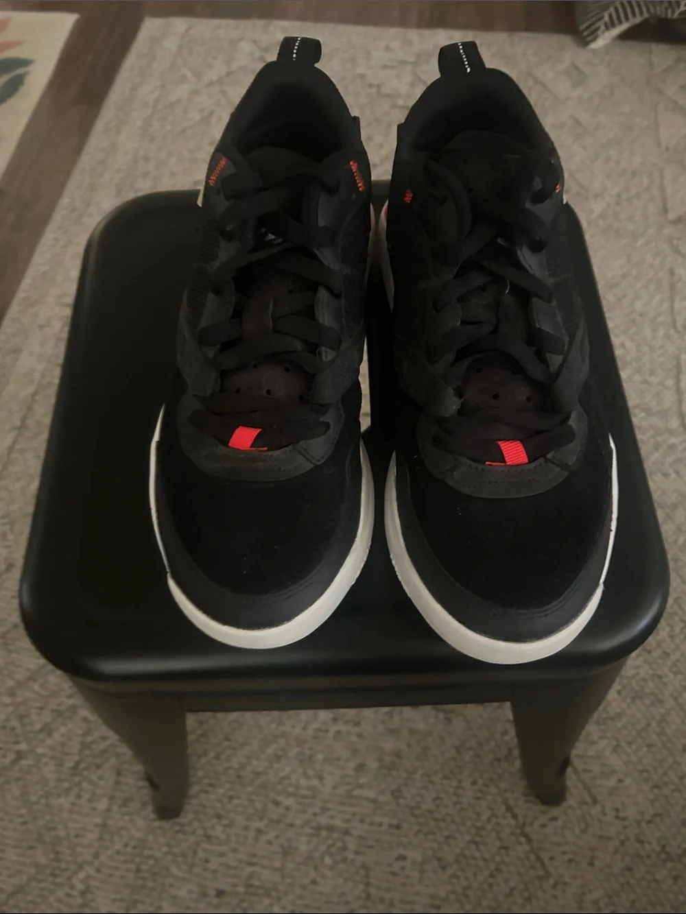 Jordan comfortable women’s