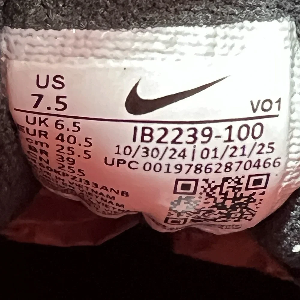 Nike new without