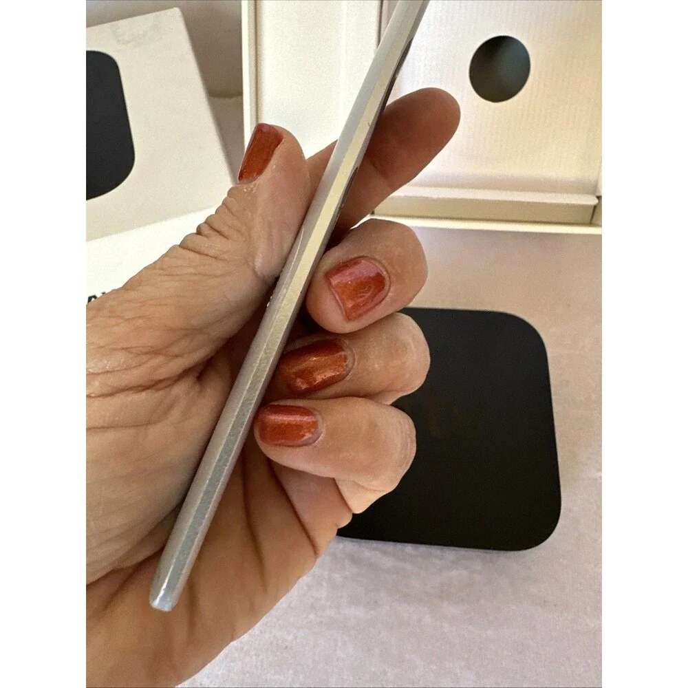 Apple see pictures