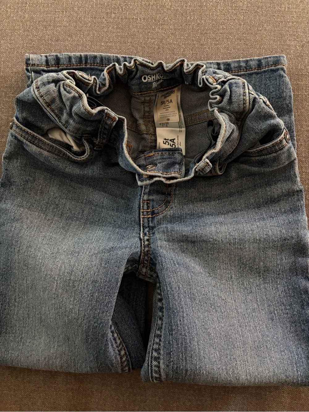 OshKosh Bgosh pocket stitched leg