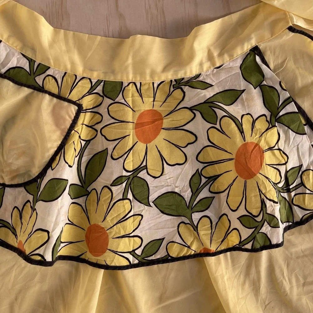 The Unbranded Brand vintage 70s
