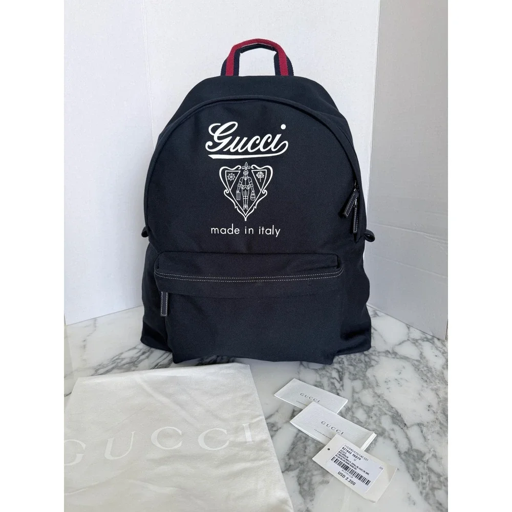 Gucci large crest