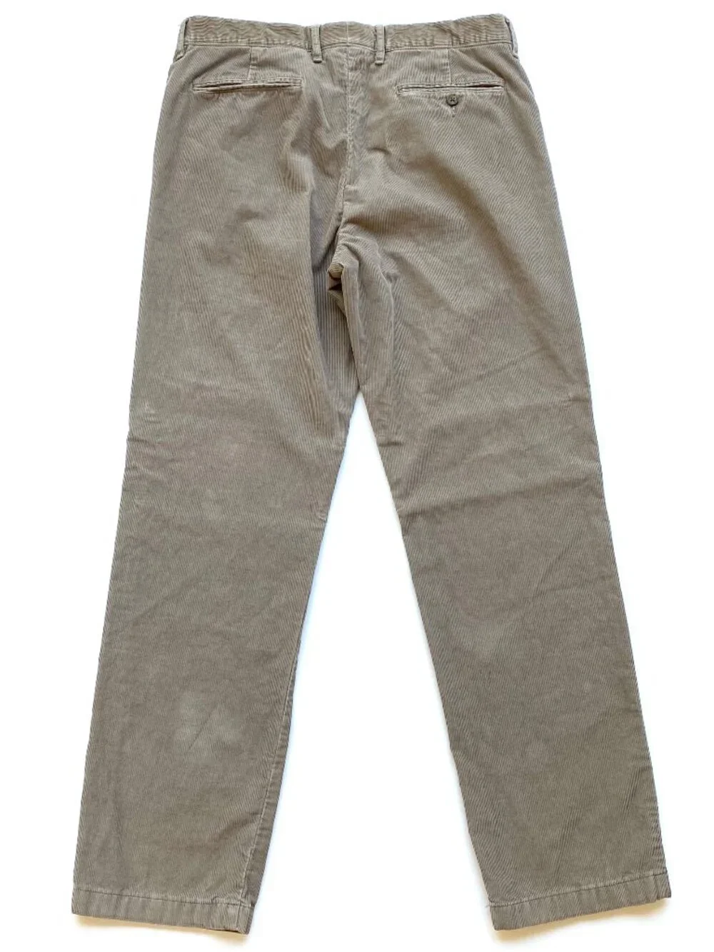 J. Crew features mon