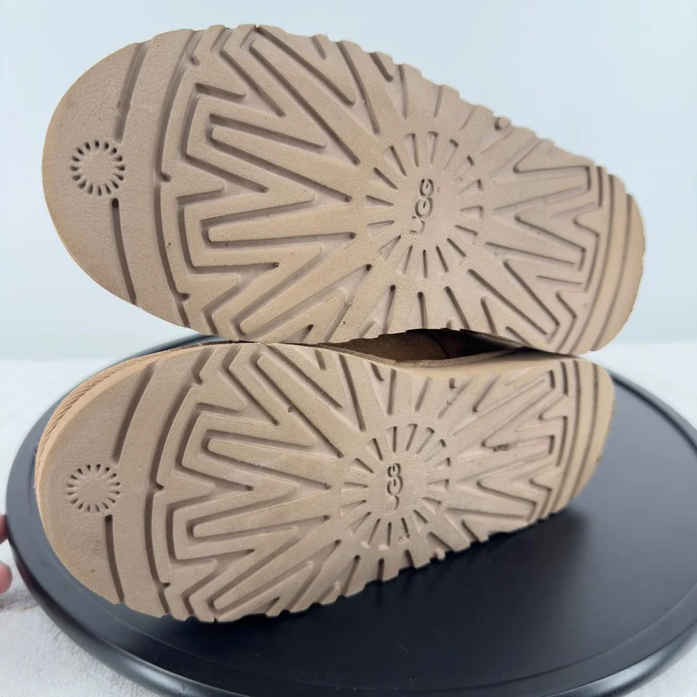 UGG outsole against