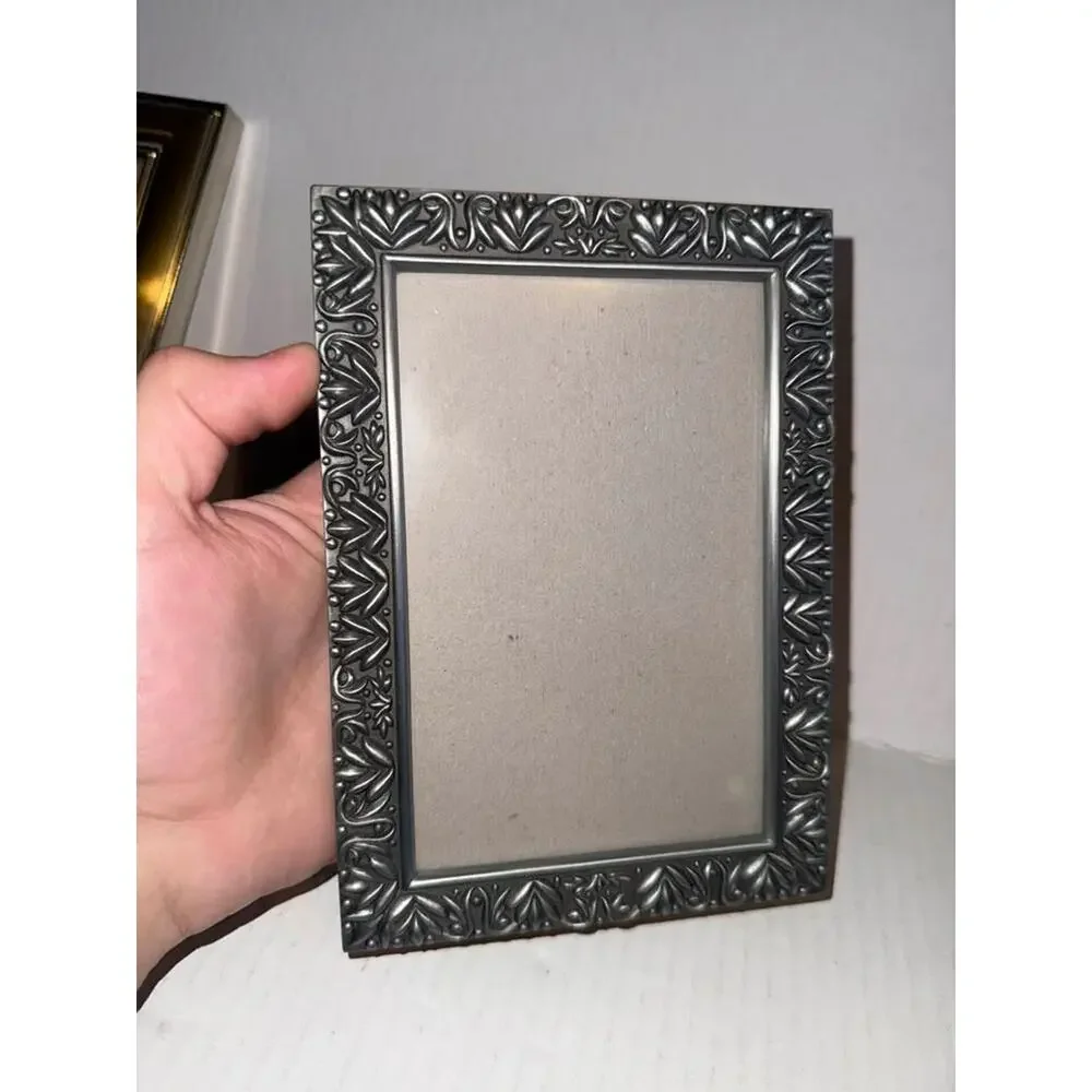 N/A ornate metal