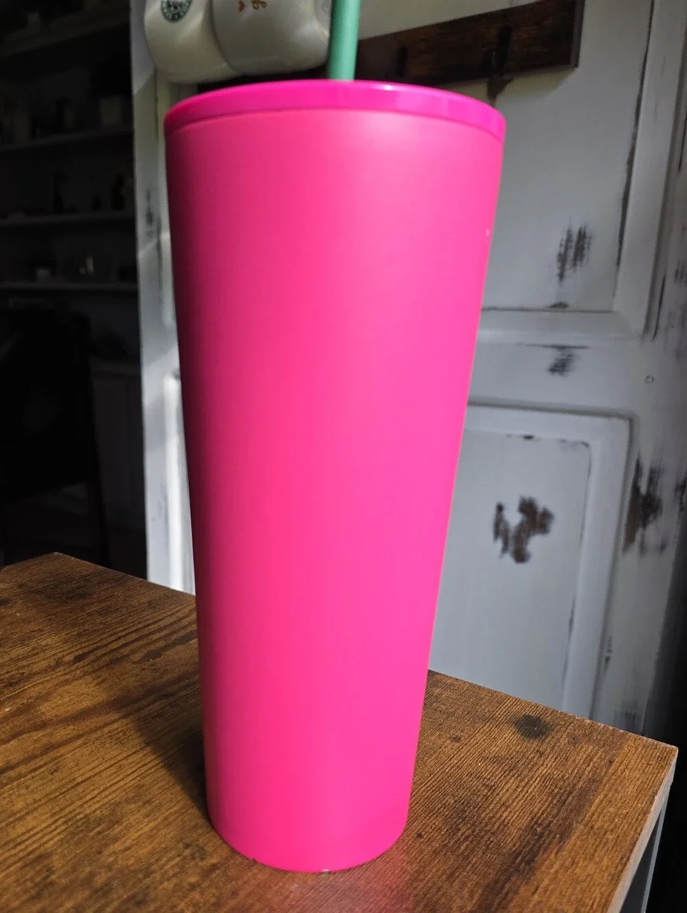 Starbucks add vibrant