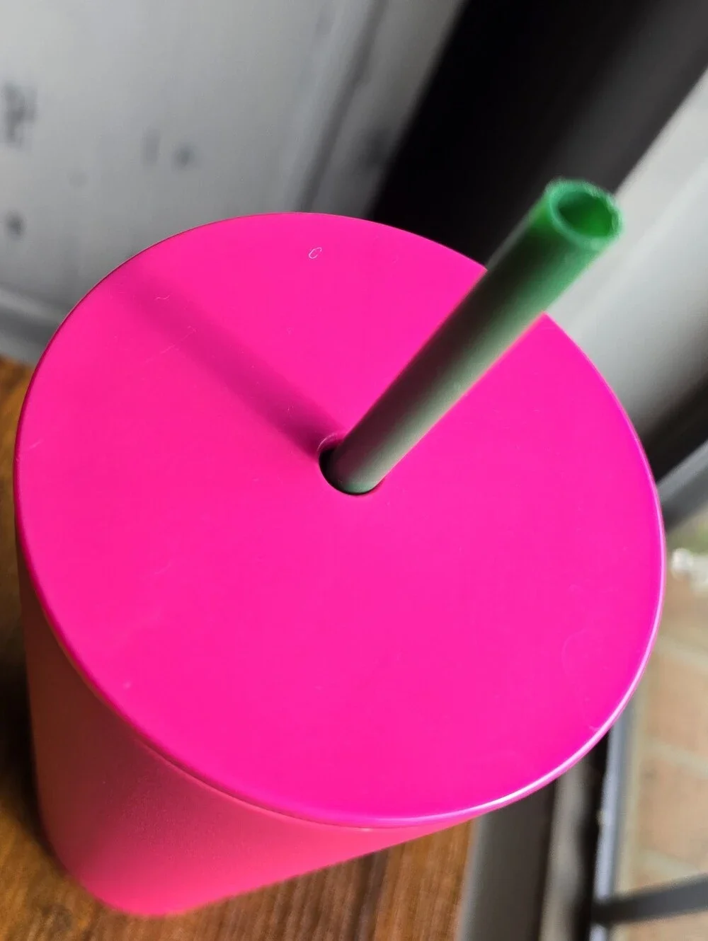 Starbucks add vibrant