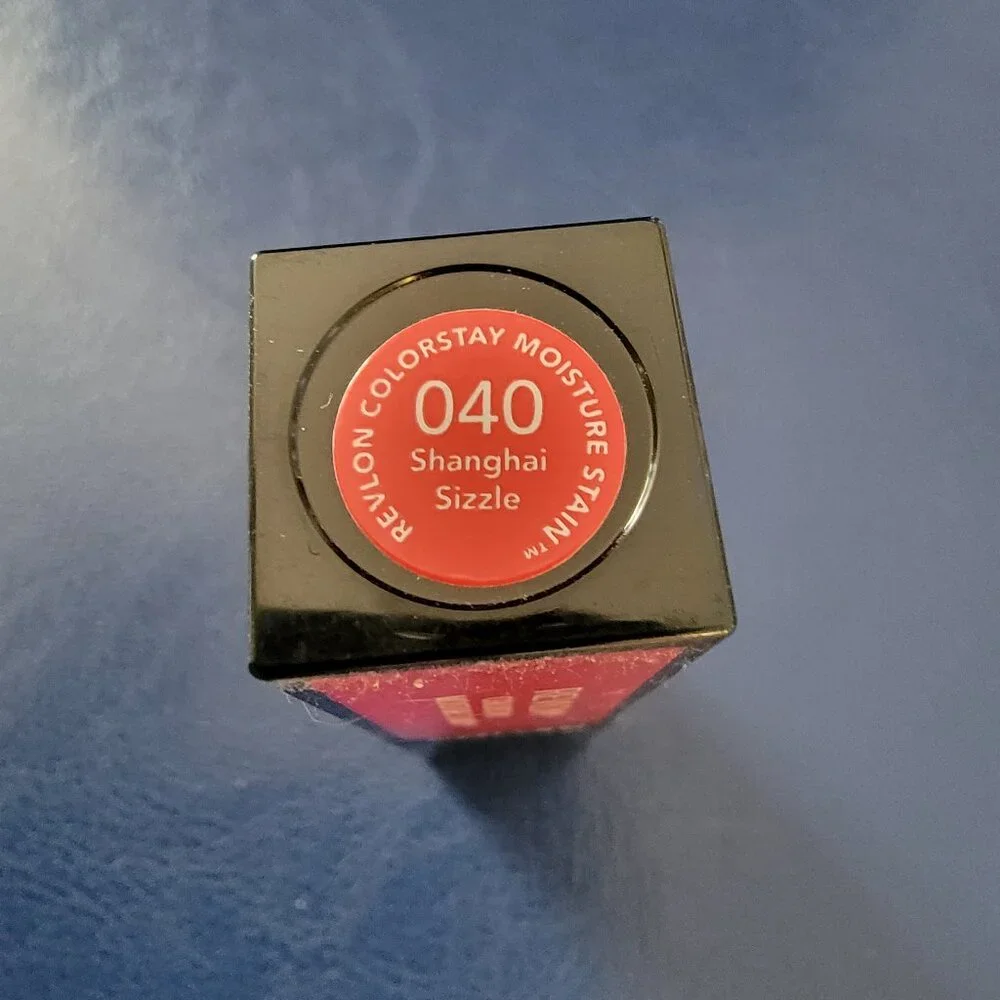 Revlon colorstay moisture