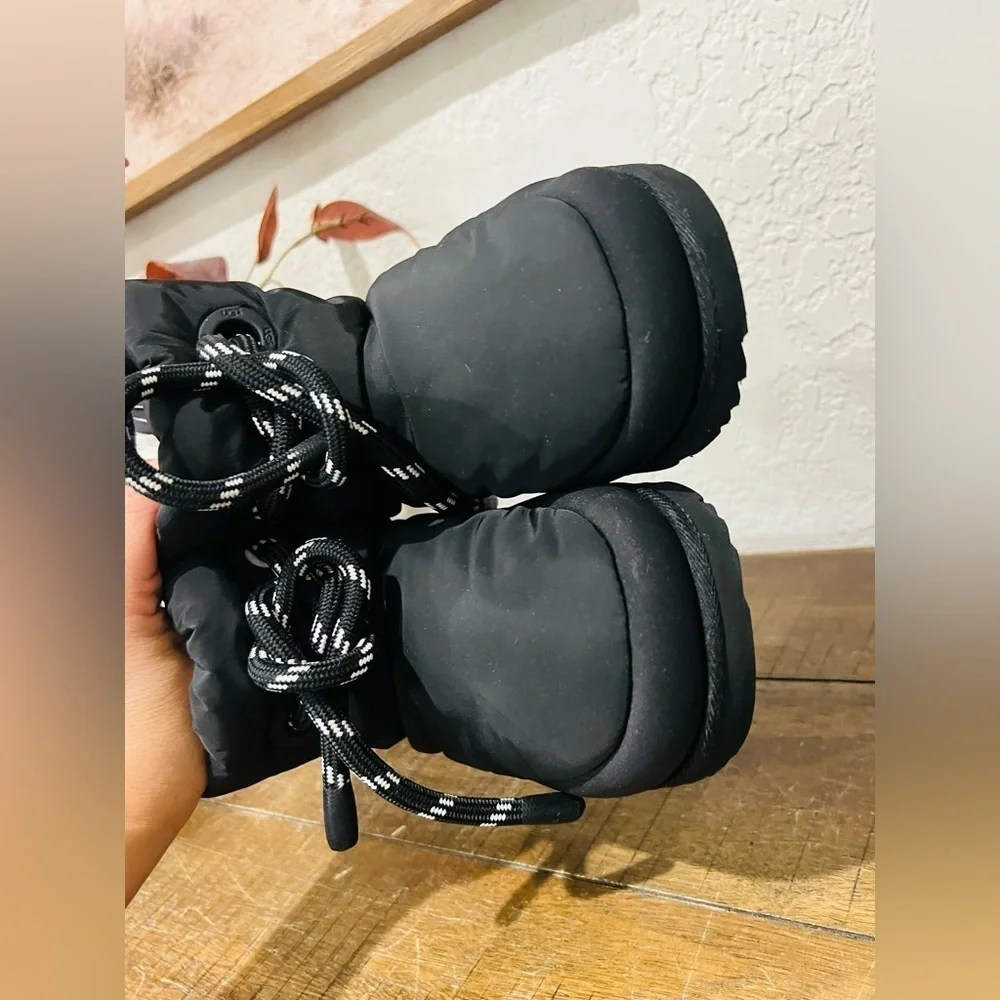 UGG new kids