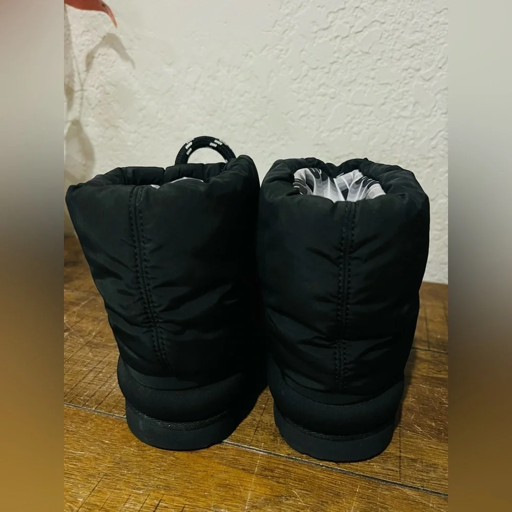 UGG new kids