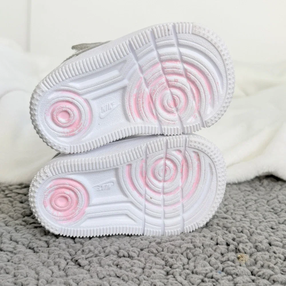 Nike goes busy cupsole