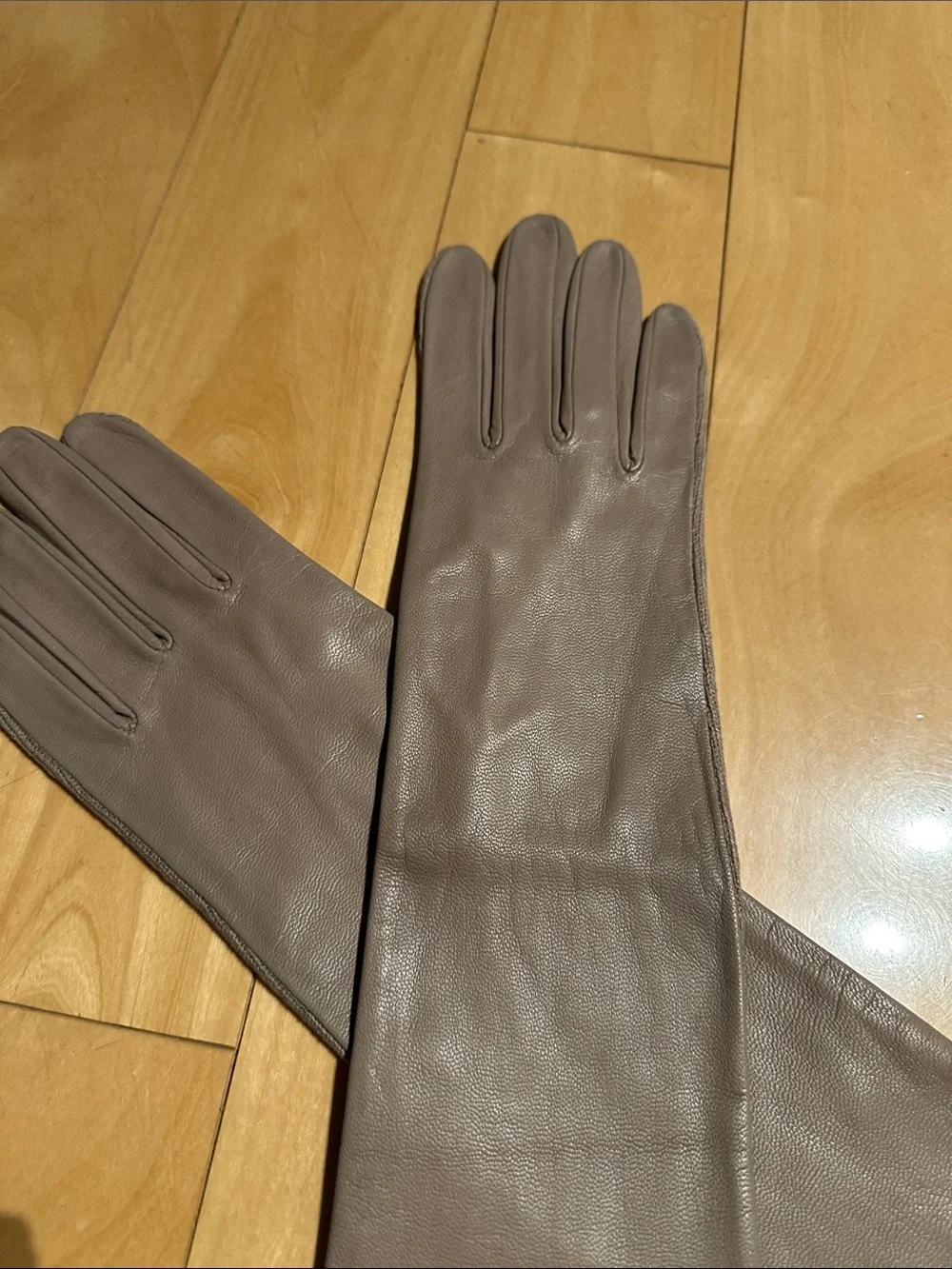 N/A gloves finish