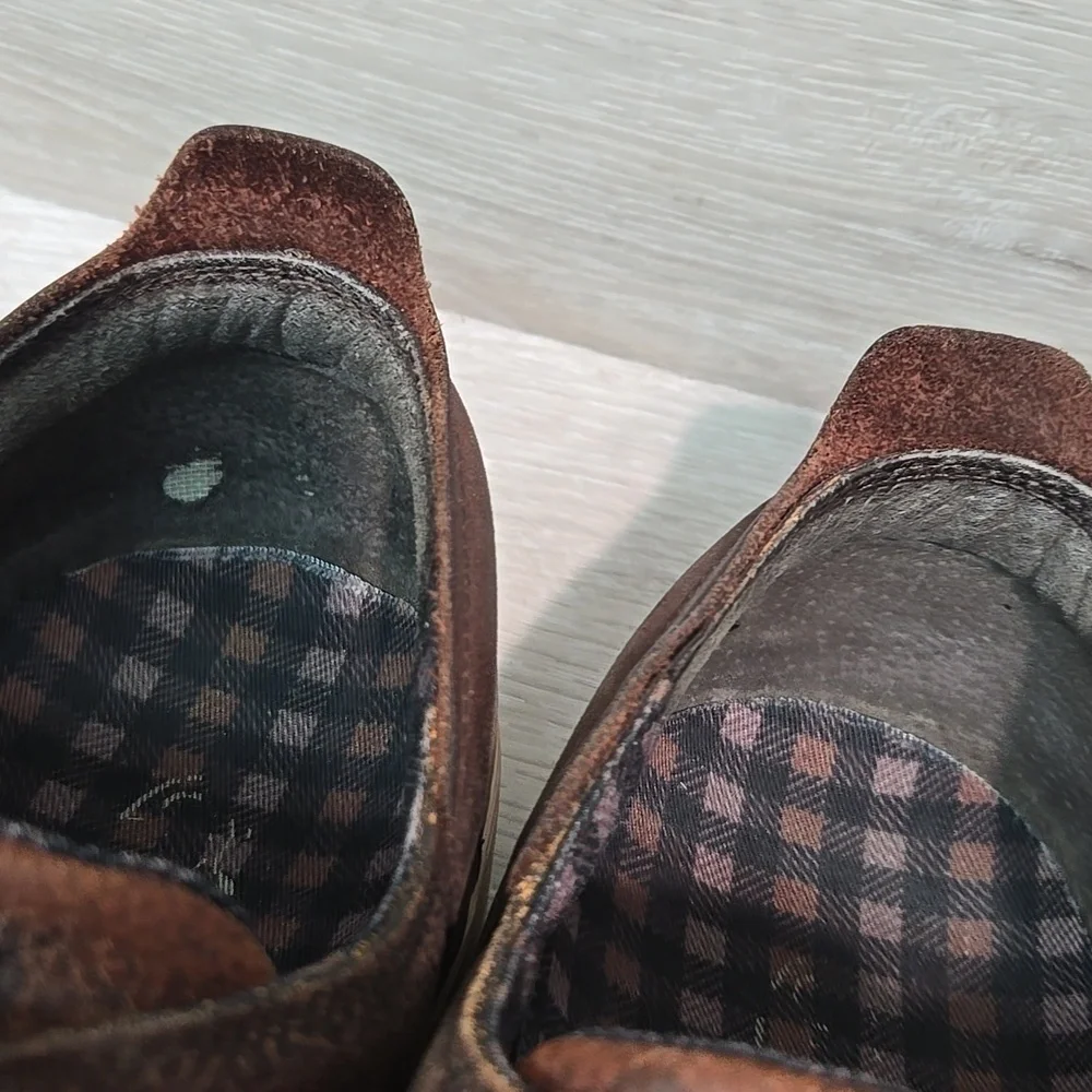 Chaco good used