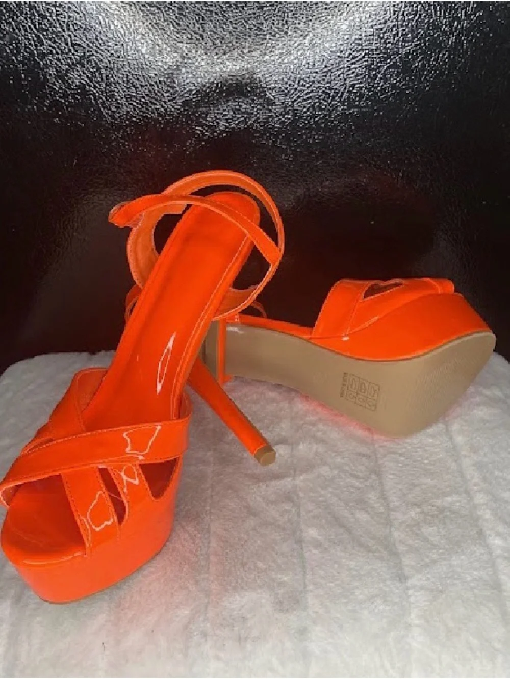 N/A bold orange