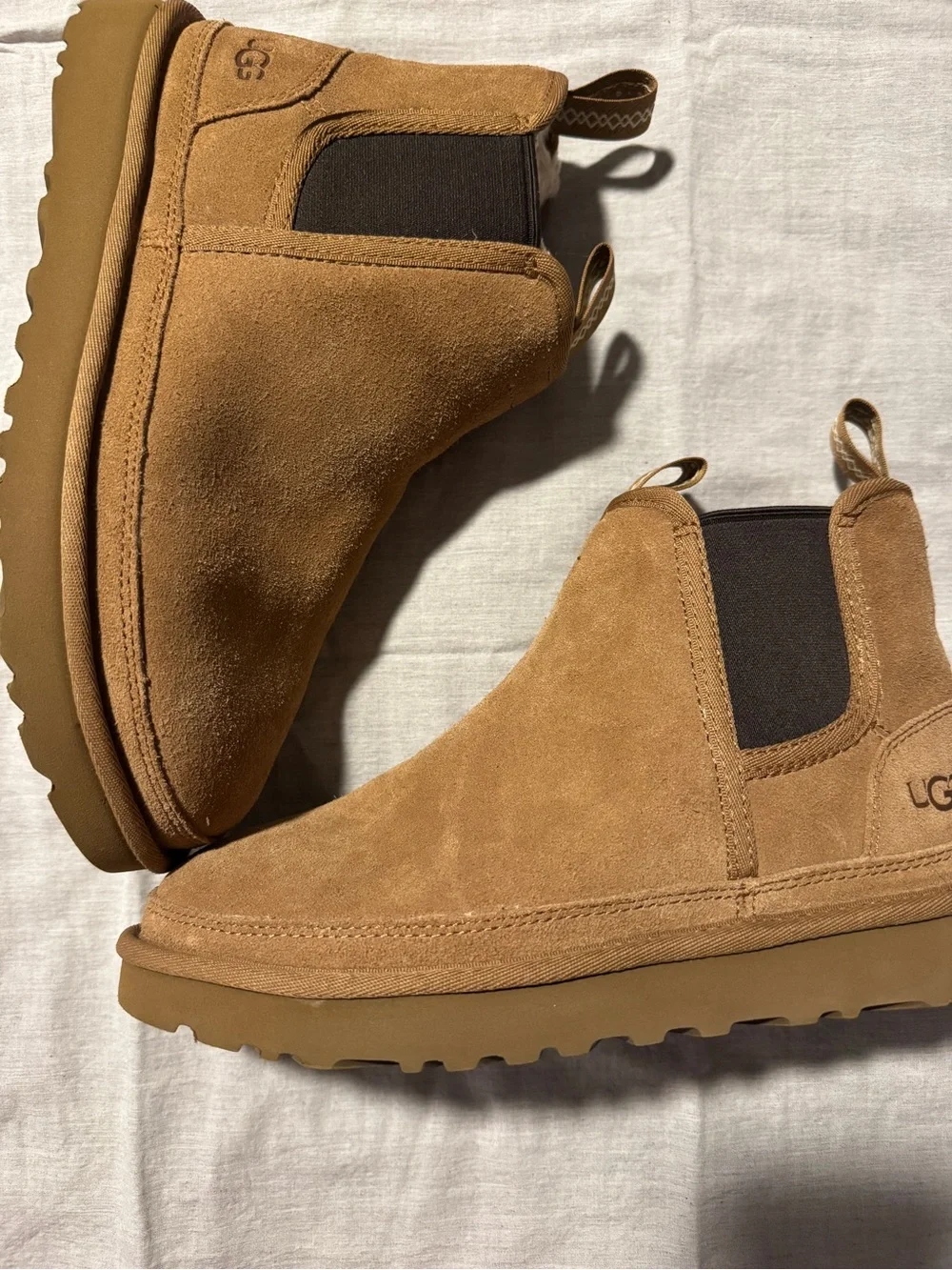 UGG woman’s men’s