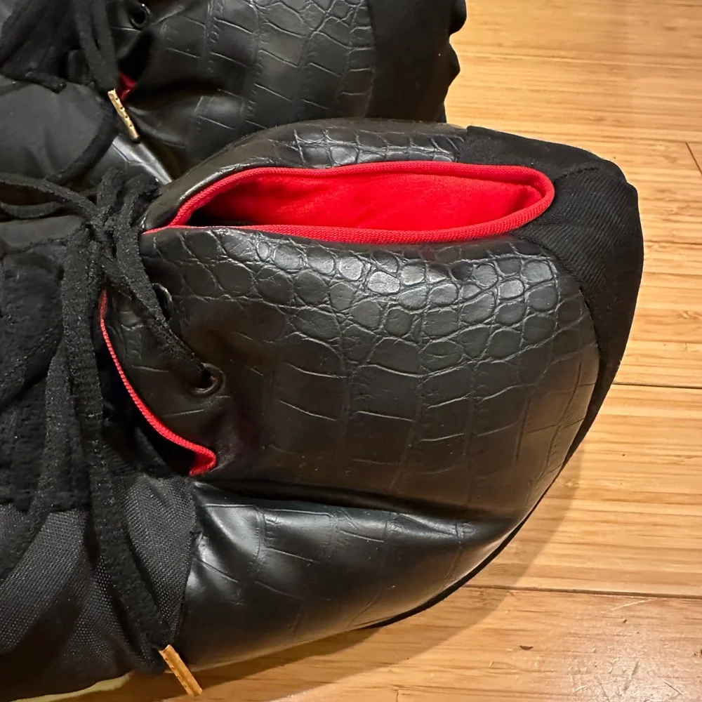 Unbranded fun sneaker