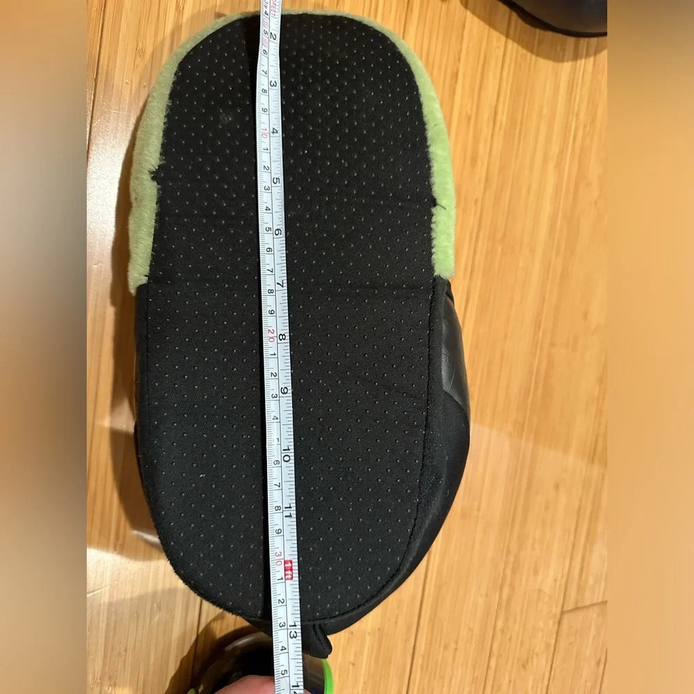 Unbranded fun sneaker