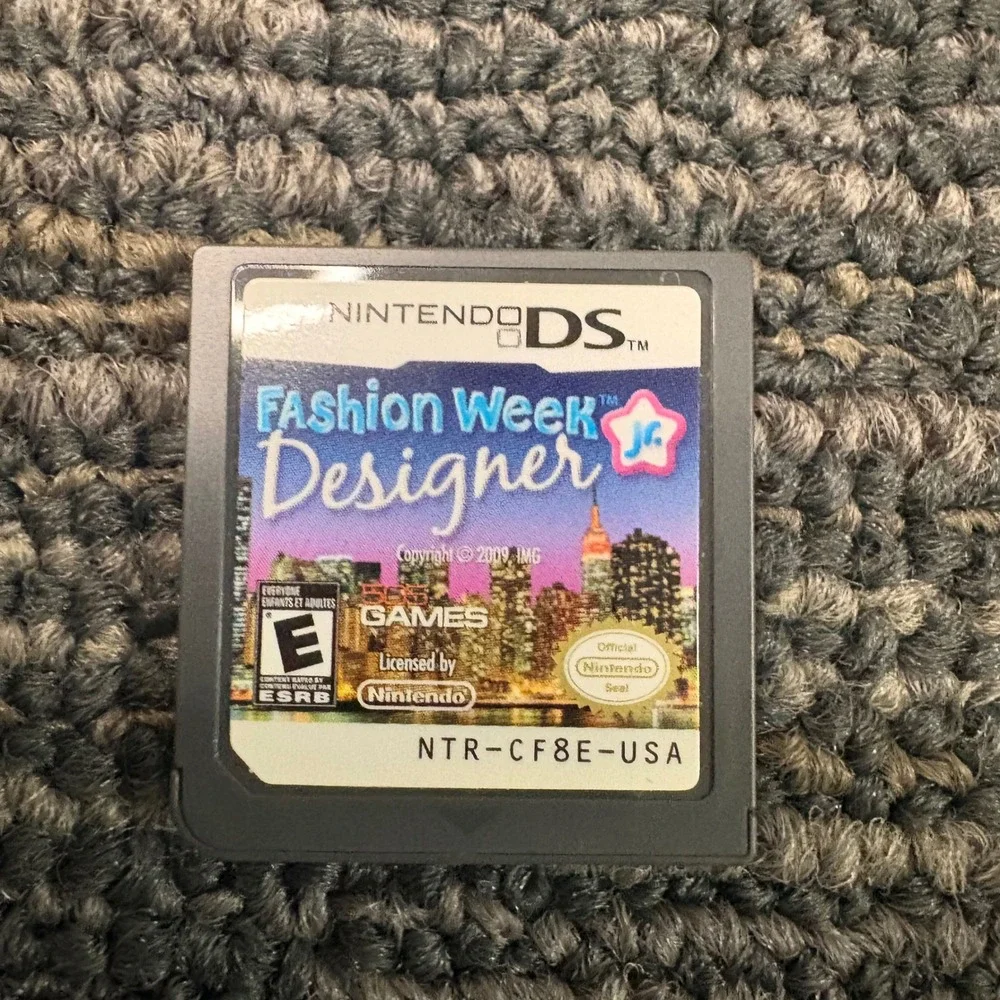 Y2k Nintendo DS Fashion Week Designer Jr Game Cartridge NTR-CF8E-USA Simulation