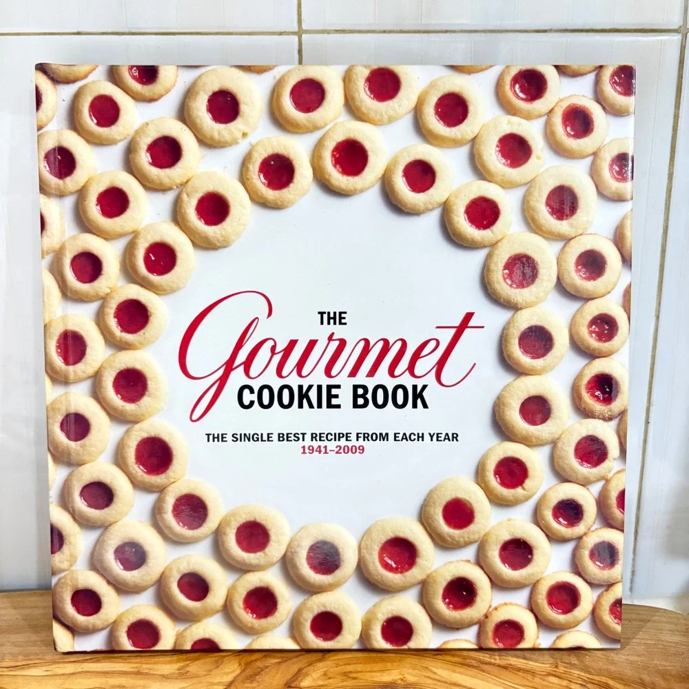 The Gourmet Cookie Book Single Best Recipe Each Year 1941-2009 Hardcover 2010