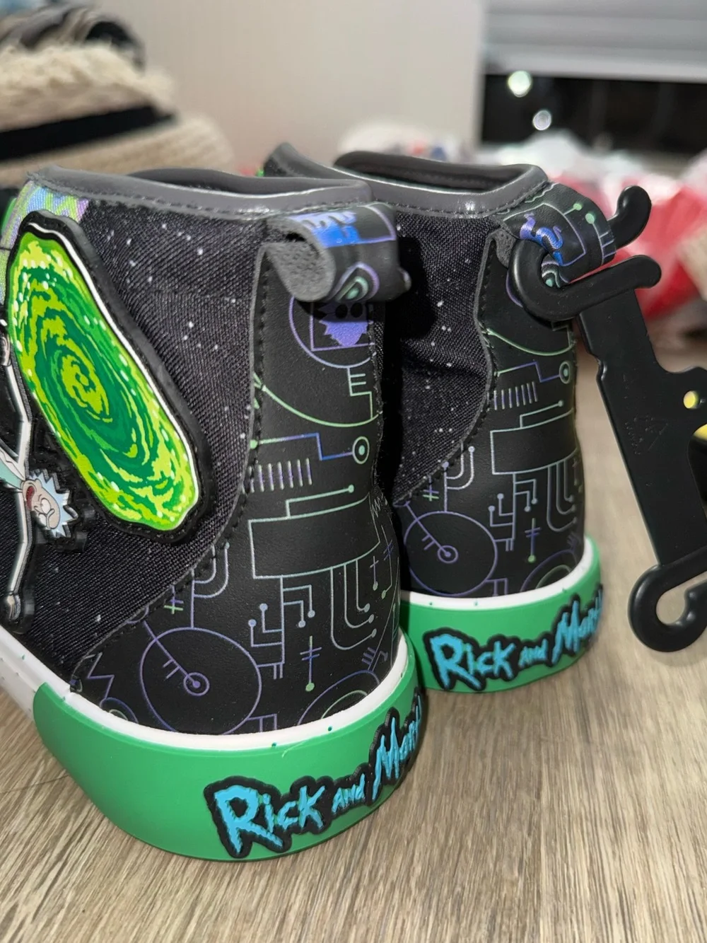 Rick And Morty Shop black green
