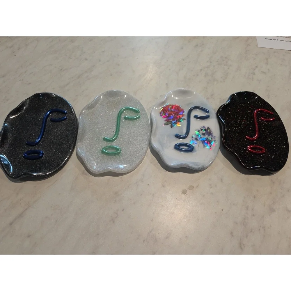 Handmade Resin Trinket Tray With‎ Girl Face. Price Is For One Tray