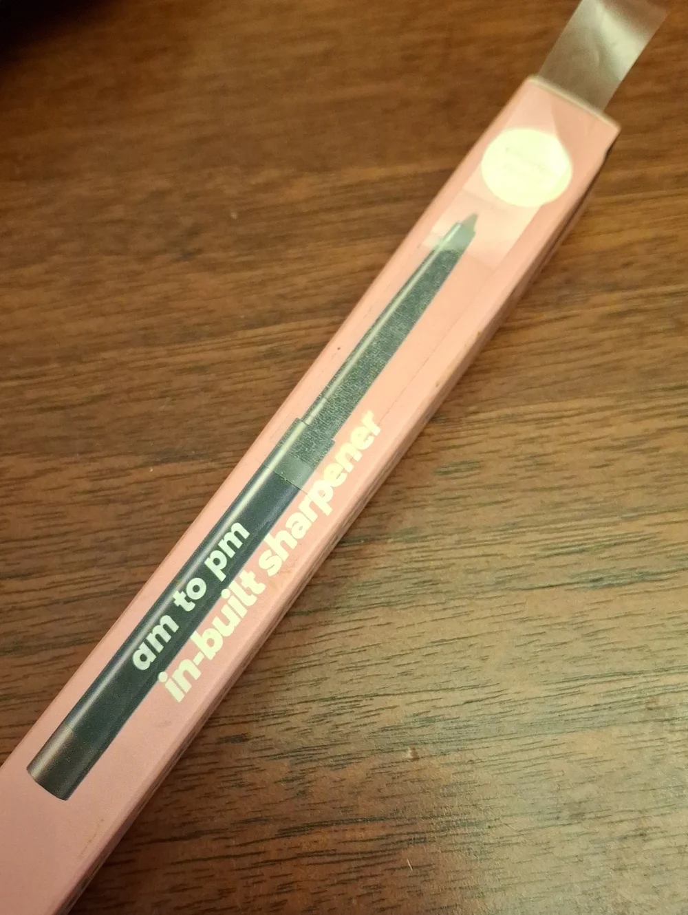 Lottie London smooth buildable