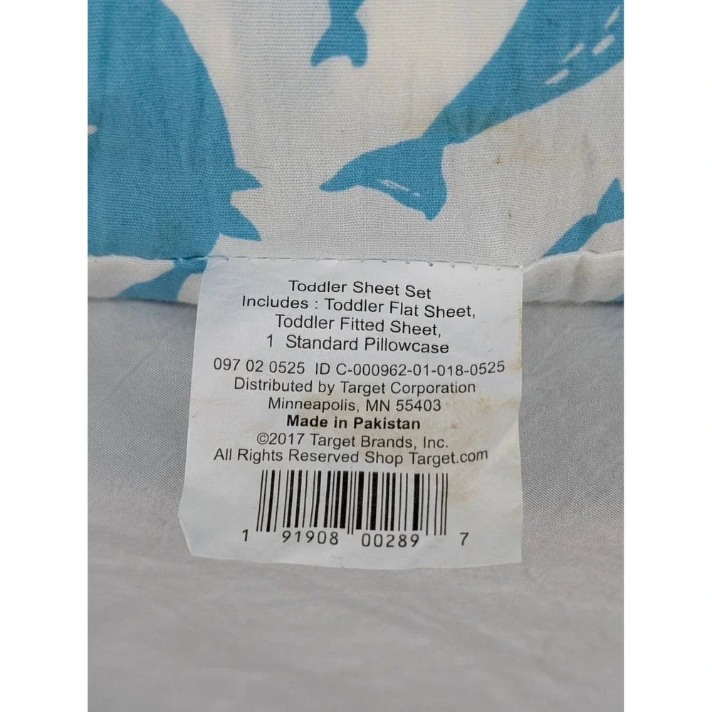 NEW Pillowfort Friendly Fins Cotton Toddler Sheet Set ~ Blue Whale NIP‎