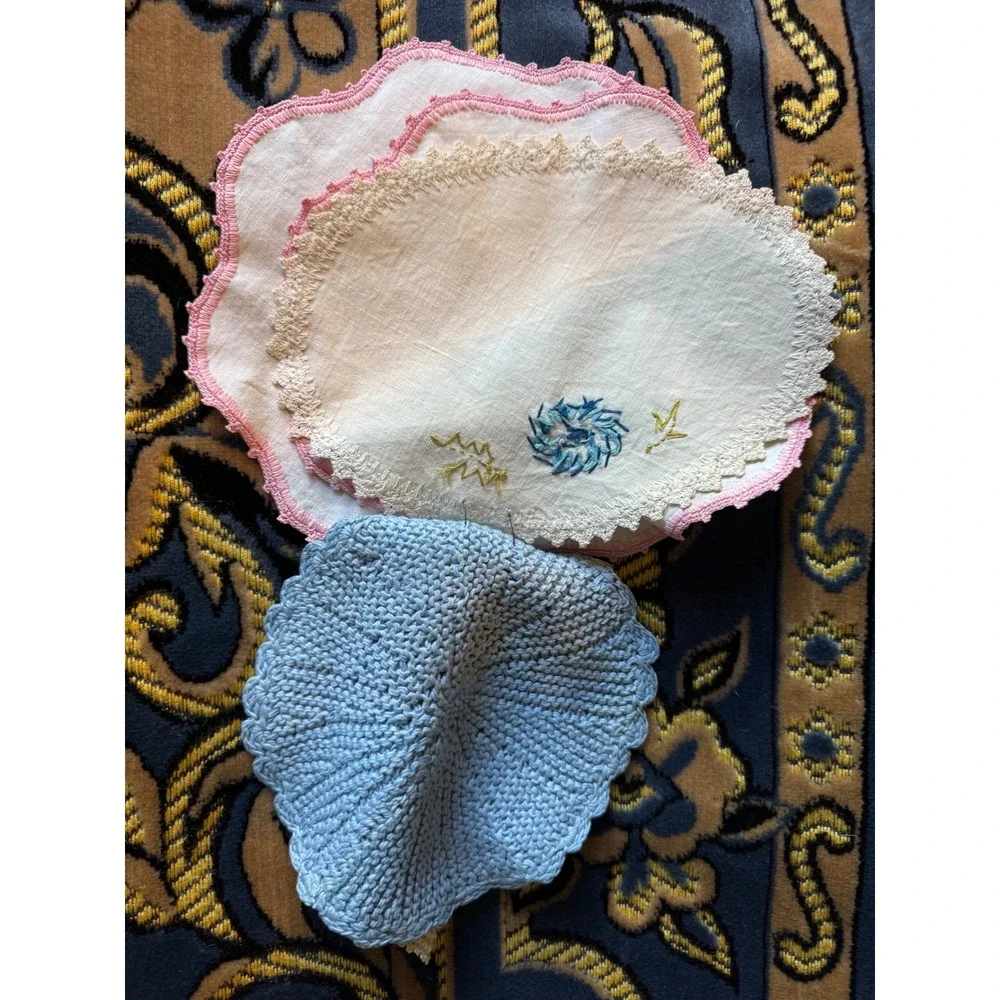 Unbranded assorted set