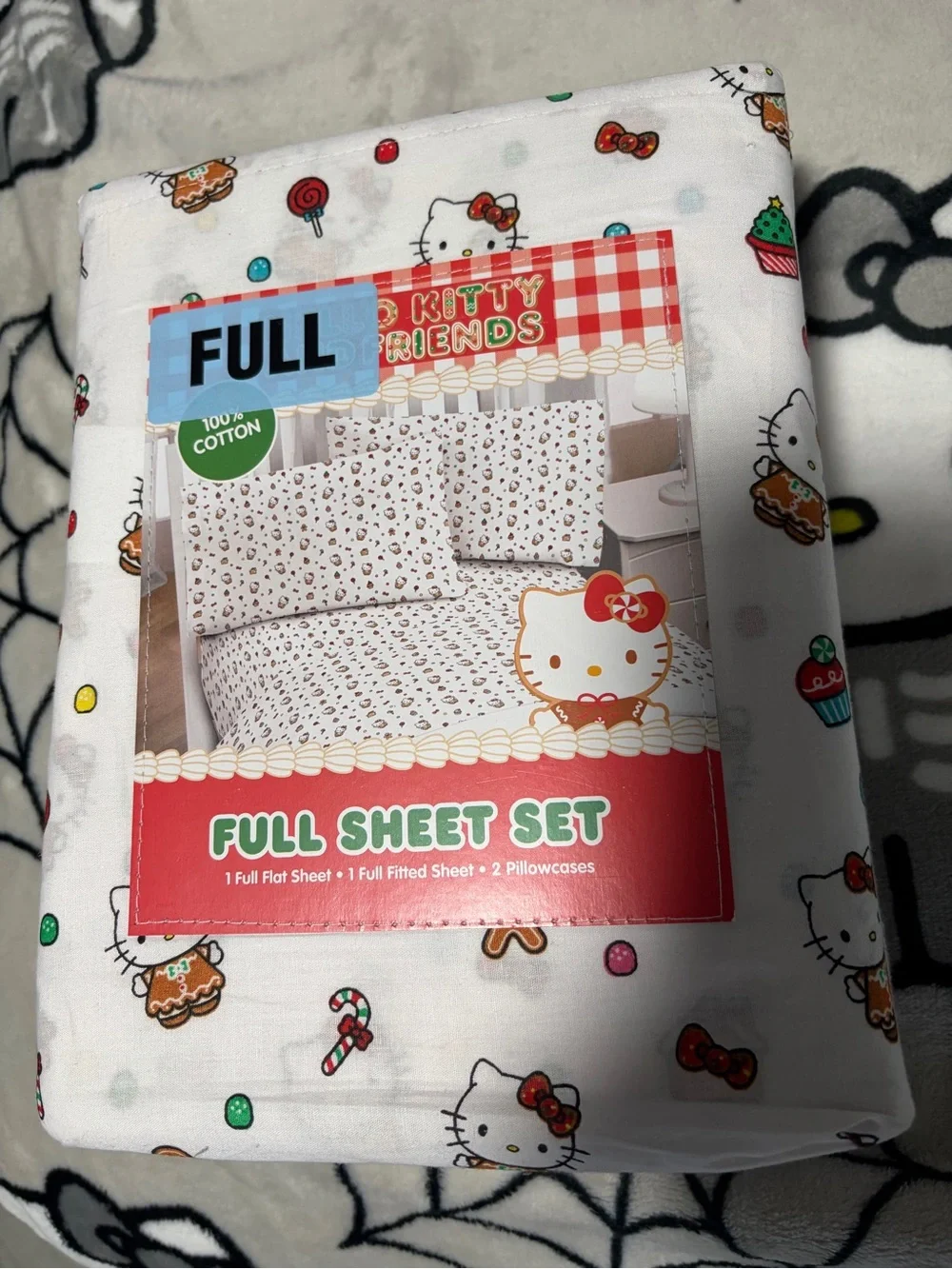 Hello Kitty Full Sheet Sets