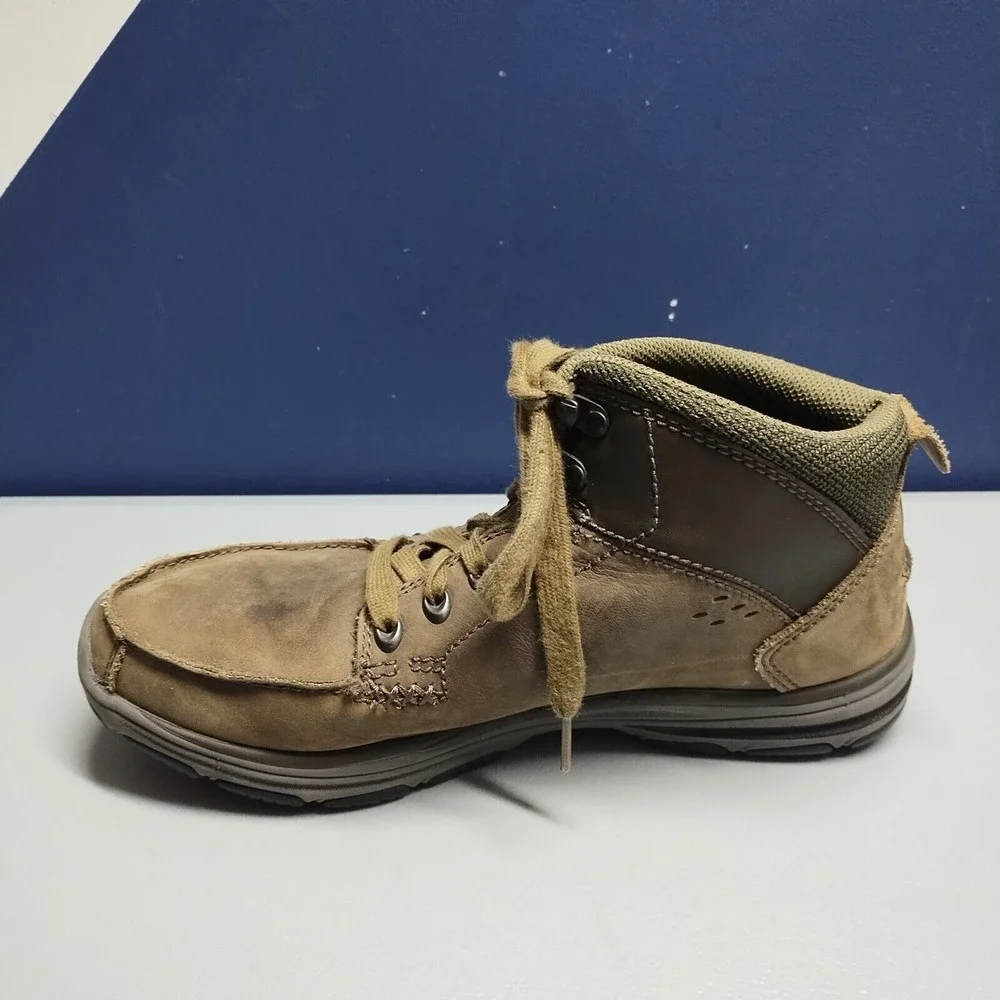 Skechers classic fit