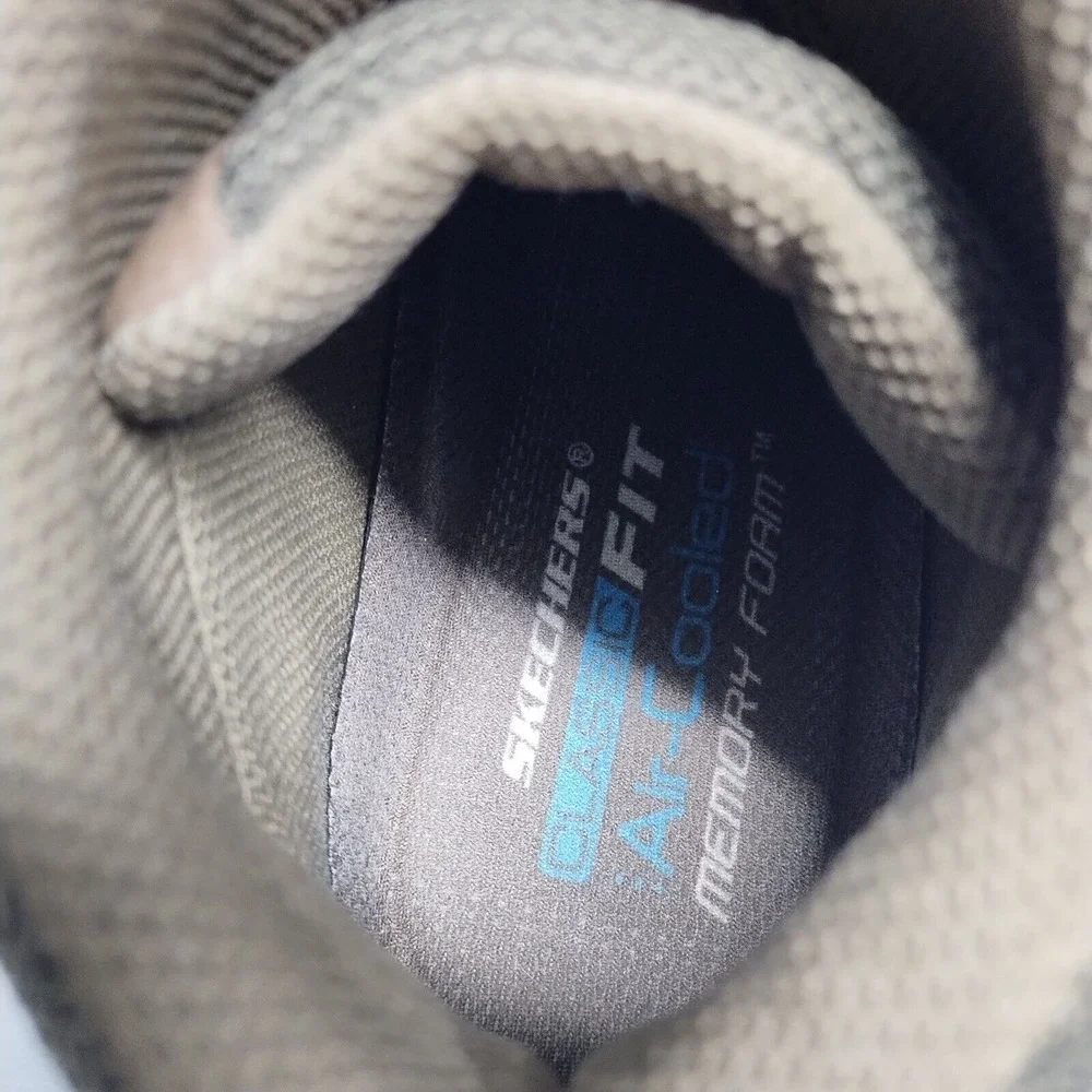 Skechers classic fit