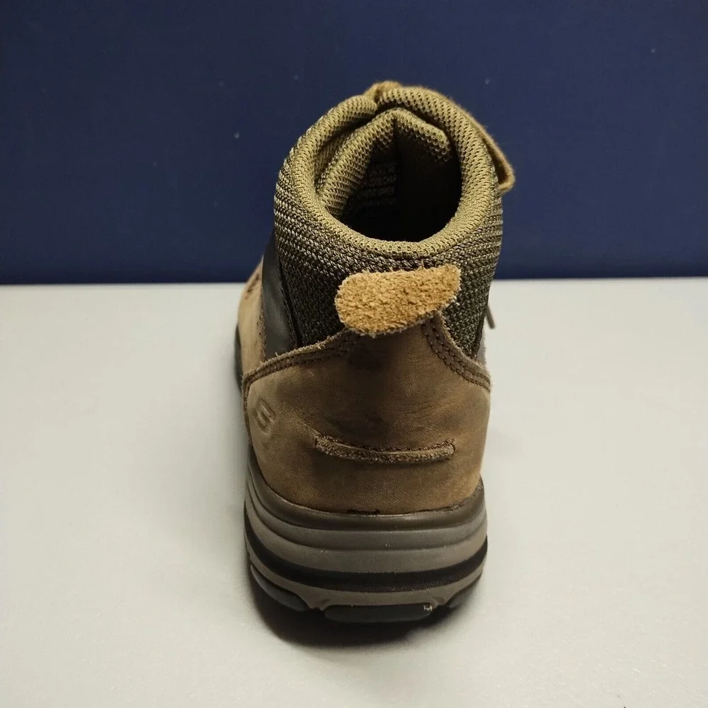 Skechers classic fit