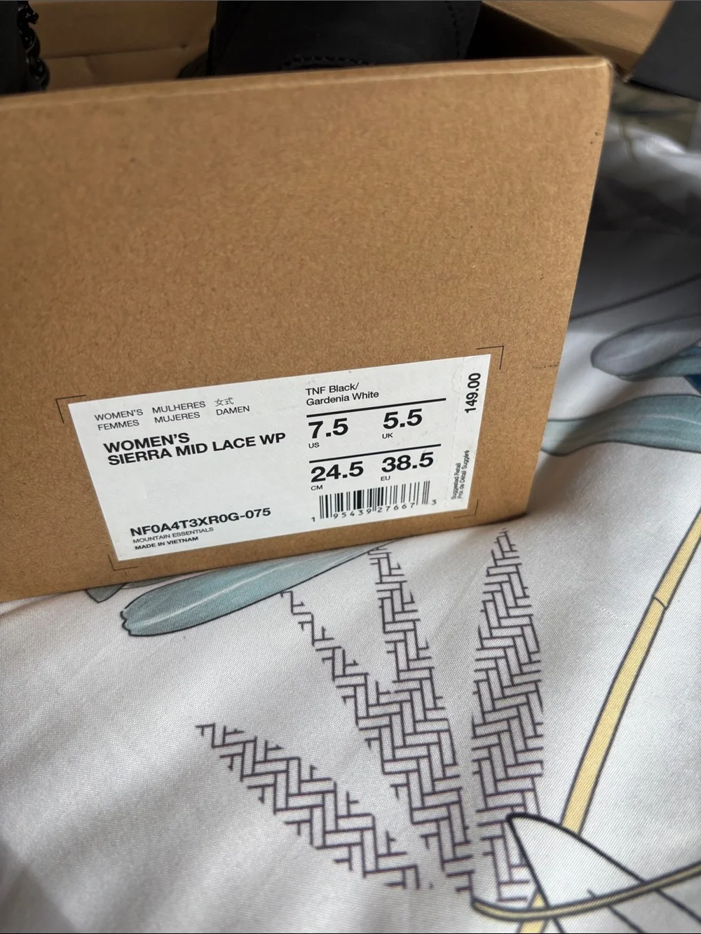 The North Face box label