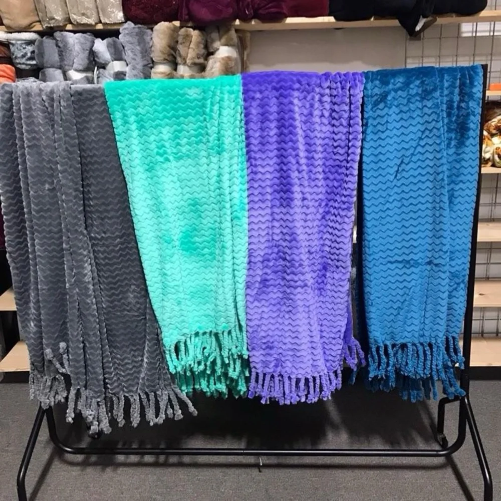 DEEP TEAL/ NAVY‎ Cozy Knit Throw Blanket Home Decor with Fringe