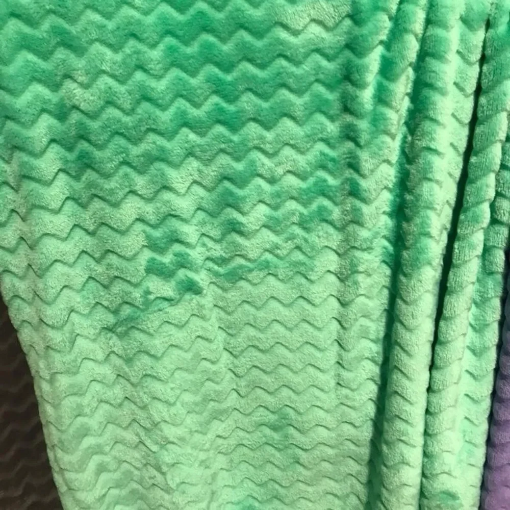 DEEP TEAL/ NAVY‎ Cozy Knit Throw Blanket Home Decor with Fringe