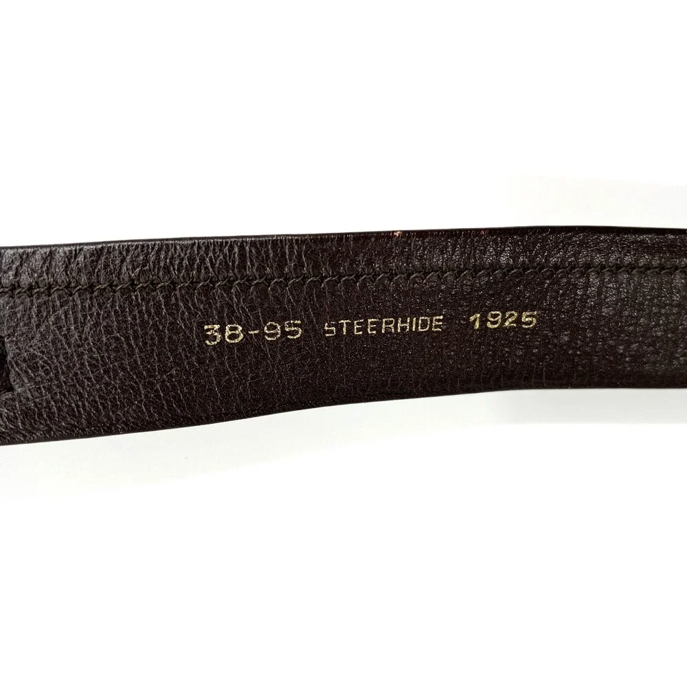 The Unbranded Brand size 38