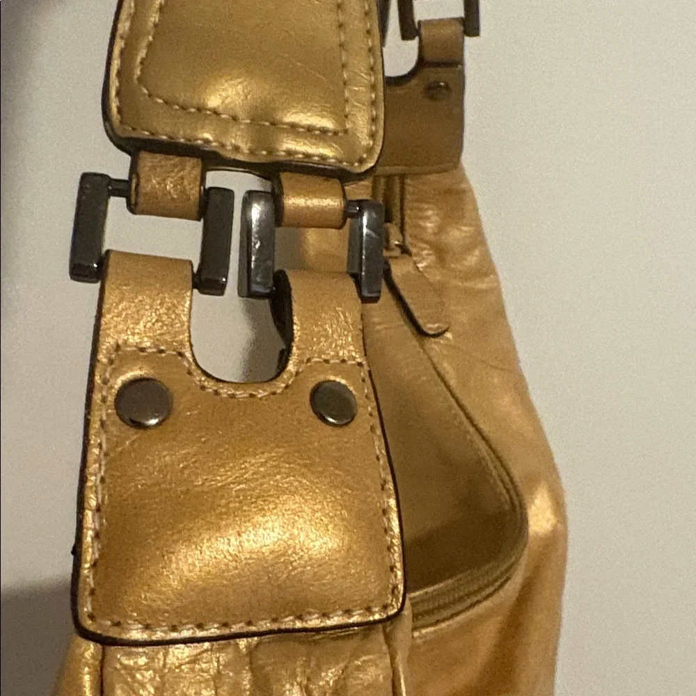 Giani Bernini excellent leather