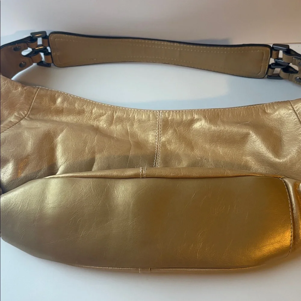 Giani Bernini excellent leather