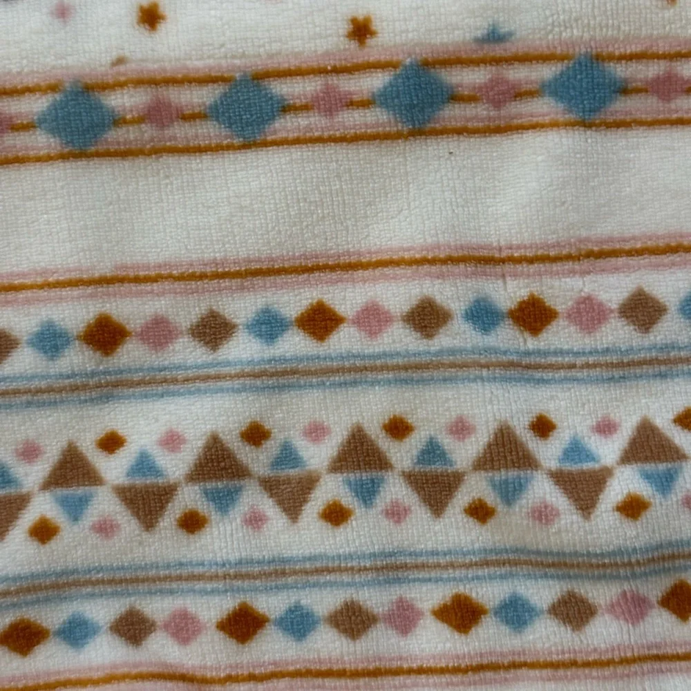 Matilda Jane Tassel‎ Blanket