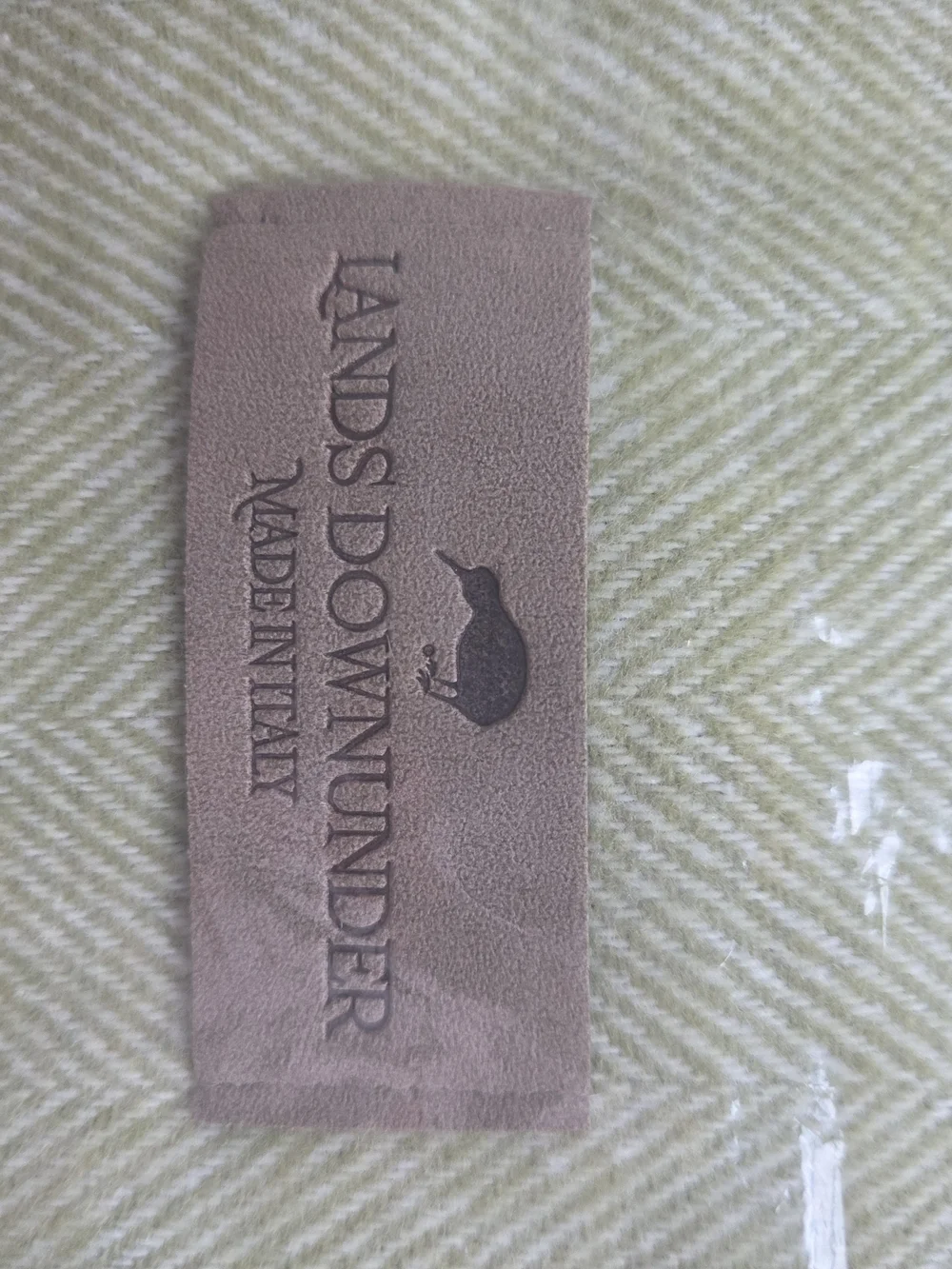 Lands Downunder Lemongrass Herringbone Throw (Never Used)
