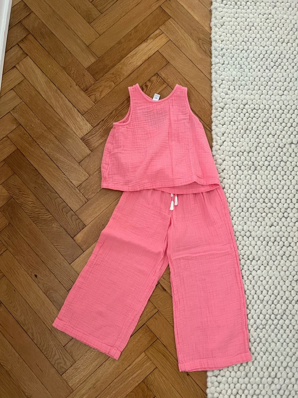 Old Navy 100% cotton