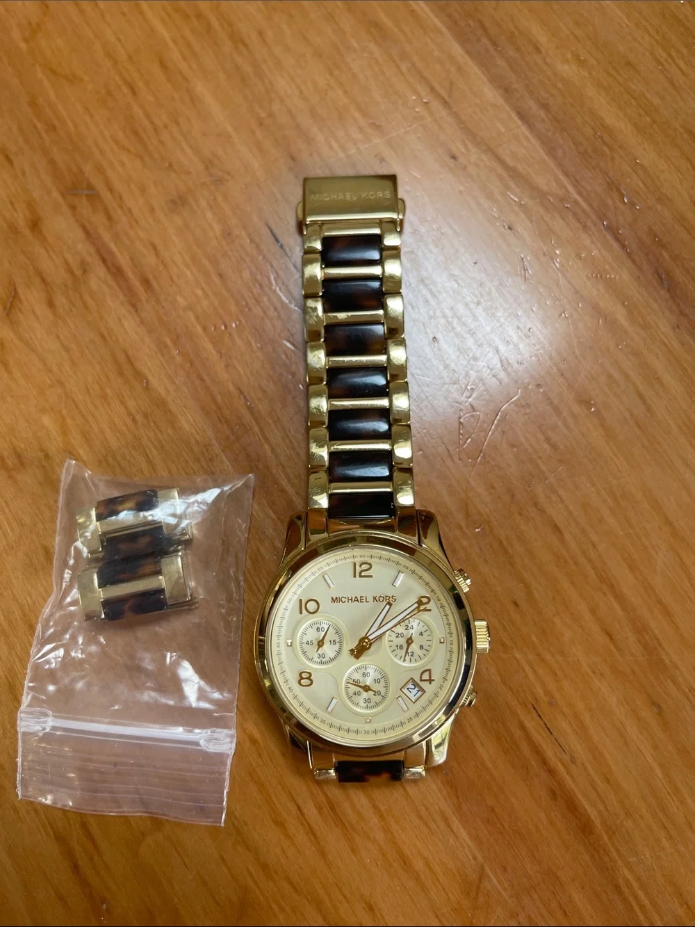 Michael Kors authentic michael