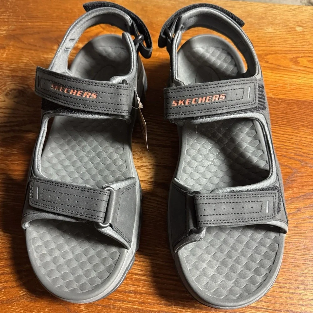 Skechers Mens Sandals‎ Size 12 Steady Grip Loop And Hook NWT