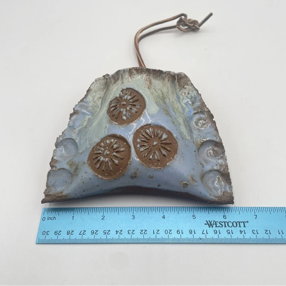 Vintage Pottery Wall Pocket handcrafted Studio Art Blue Floral Heithoff 1976