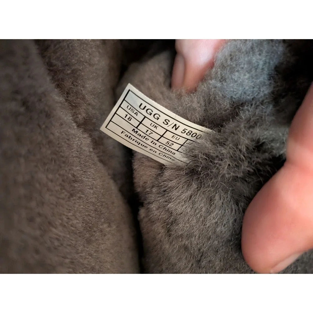 UGG australia classic