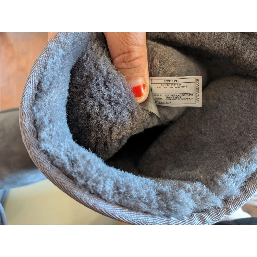 UGG australia classic
