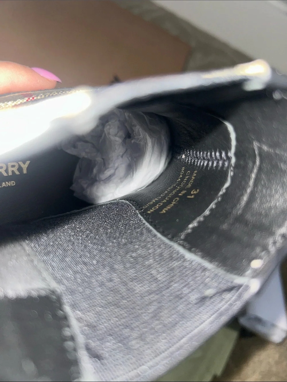 Burberry sleek black